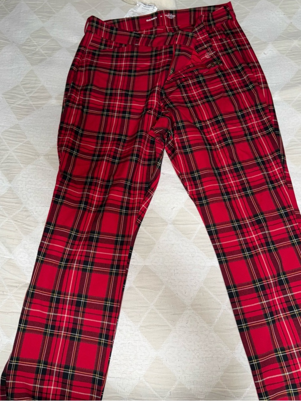 Old Navy Red and Black Plaid Pixie Skinny Pants